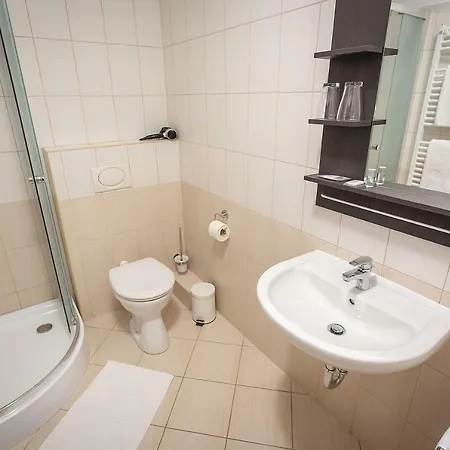 Castrum Vendeghaz 게스트하우스 3*