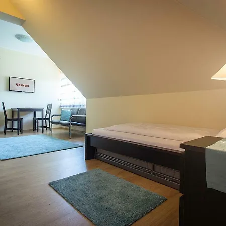 Castrum Vendeghaz 게스트하우스