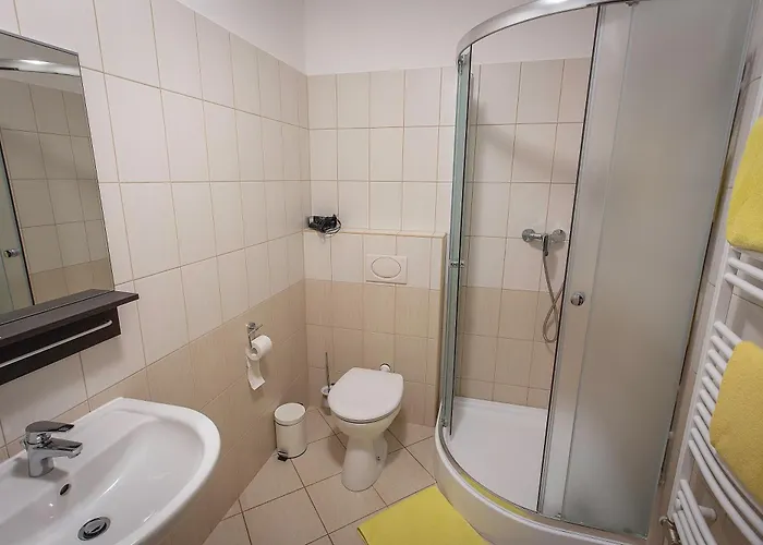 Guest house Castrum Vendeghaz 3*