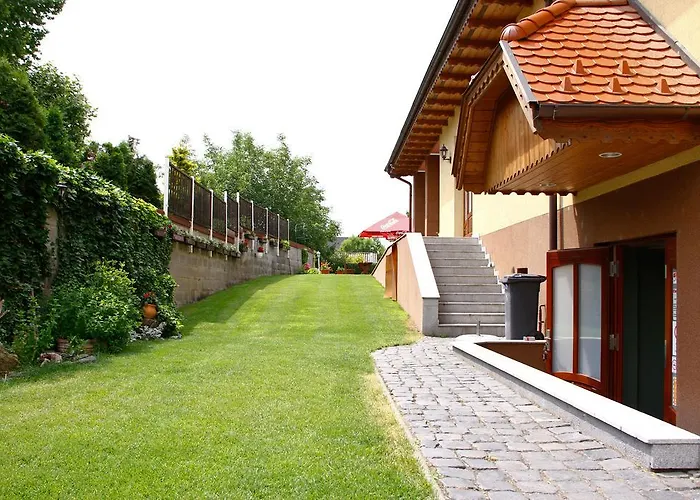 Guest house Castrum Vendeghaz