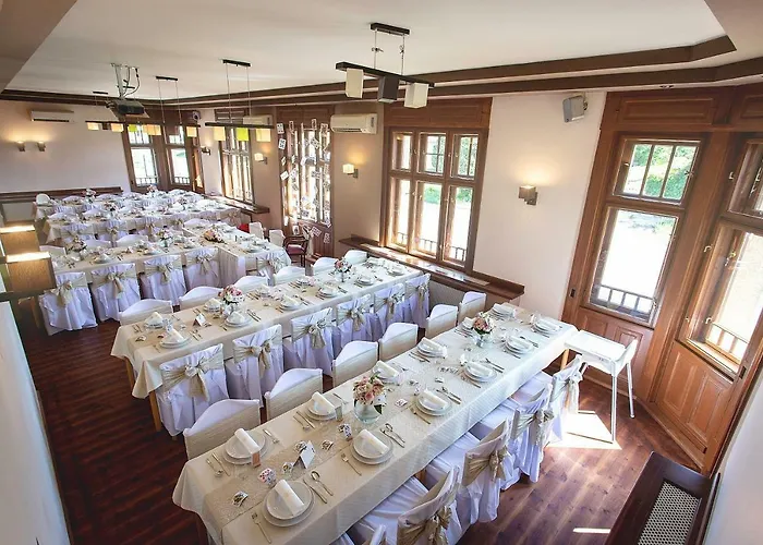 Guest house Castrum Vendeghaz 3*